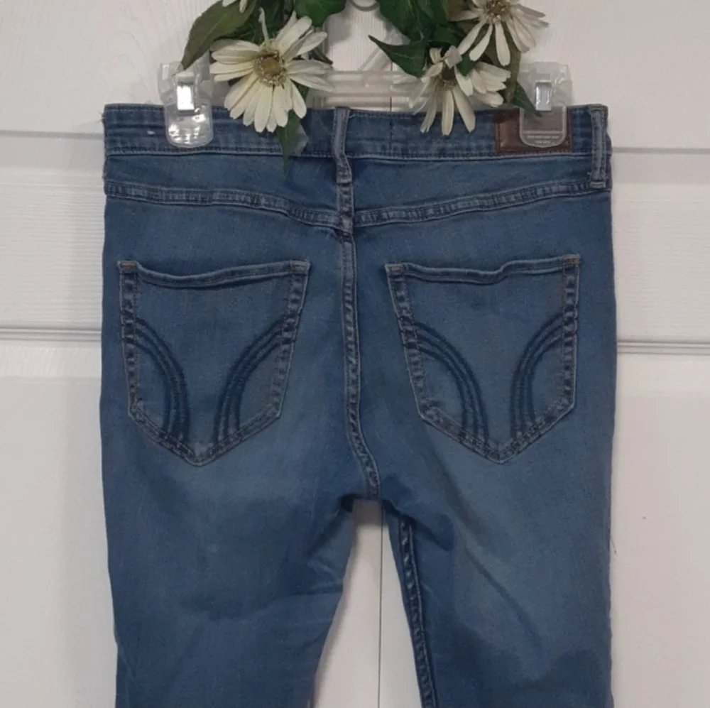 Hollister High Rise Super Skinny Distressed Jeans